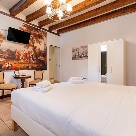 Residenza Centopietre - Dorsoduro By Wonderful Italy Venedig Exterior foto