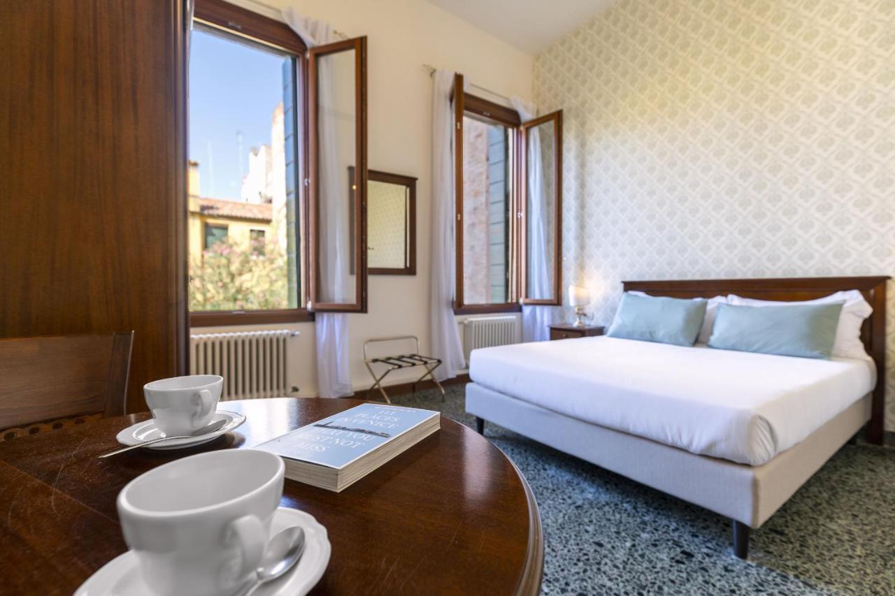 Residenza Centopietre - Dorsoduro By Wonderful Italy Venedig Exterior foto