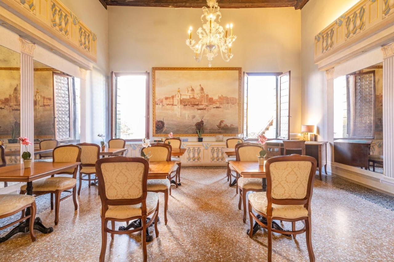 Residenza Centopietre - Dorsoduro By Wonderful Italy Venedig Exterior foto