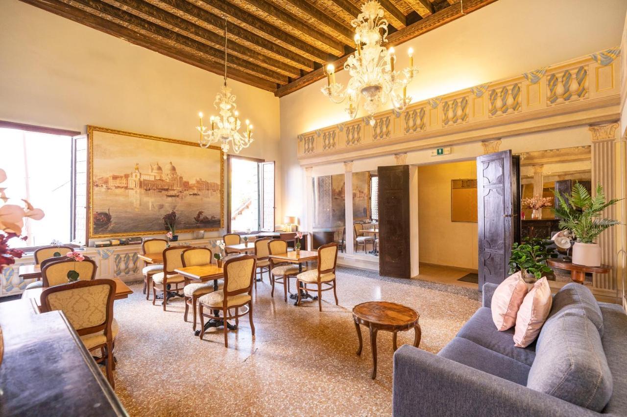 Residenza Centopietre - Dorsoduro By Wonderful Italy Venedig Exterior foto