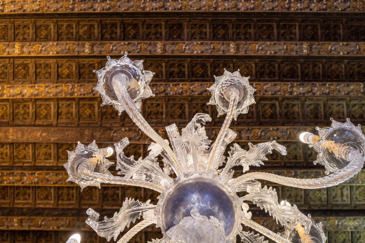 Residenza Centopietre - Dorsoduro By Wonderful Italy Venedig Exterior foto
