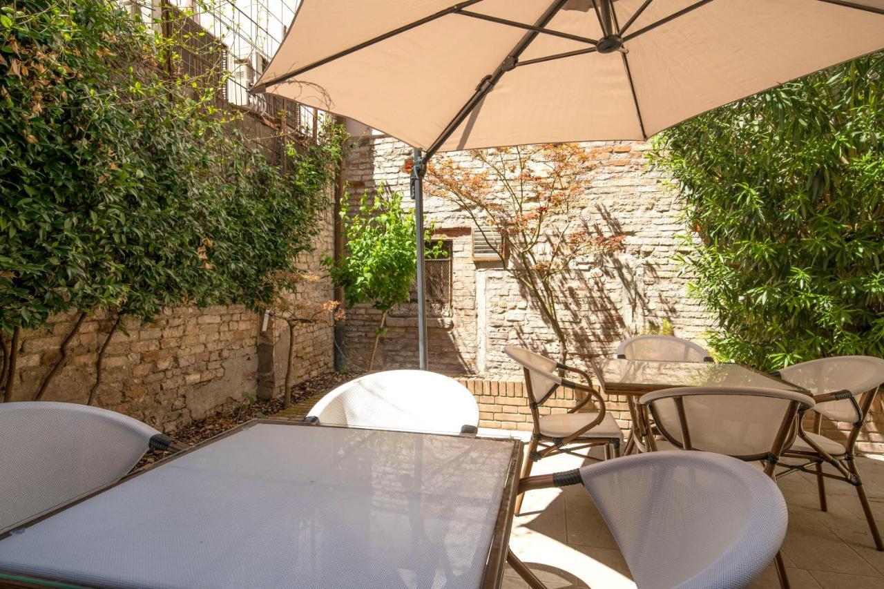 Residenza Centopietre - Dorsoduro By Wonderful Italy Venedig Exterior foto